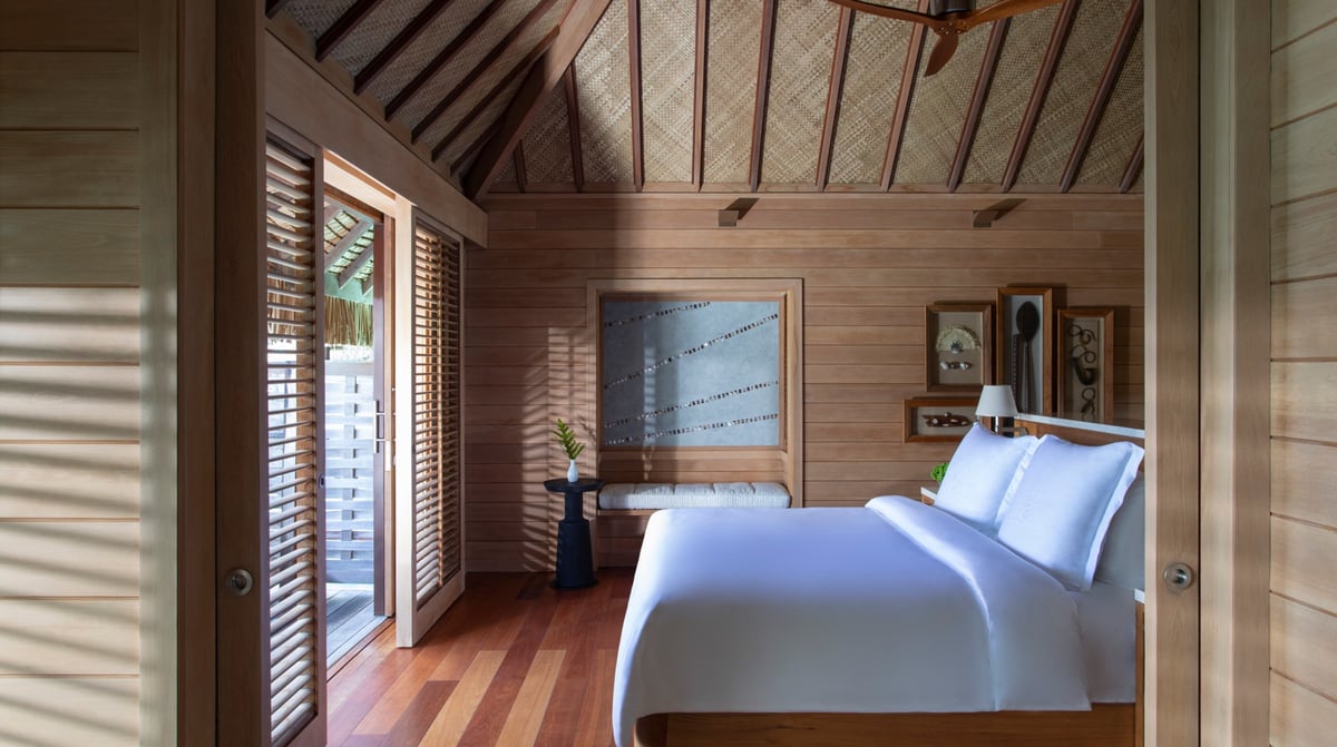 Four Seasons Resort Bora Bora - Overwater Bungalow