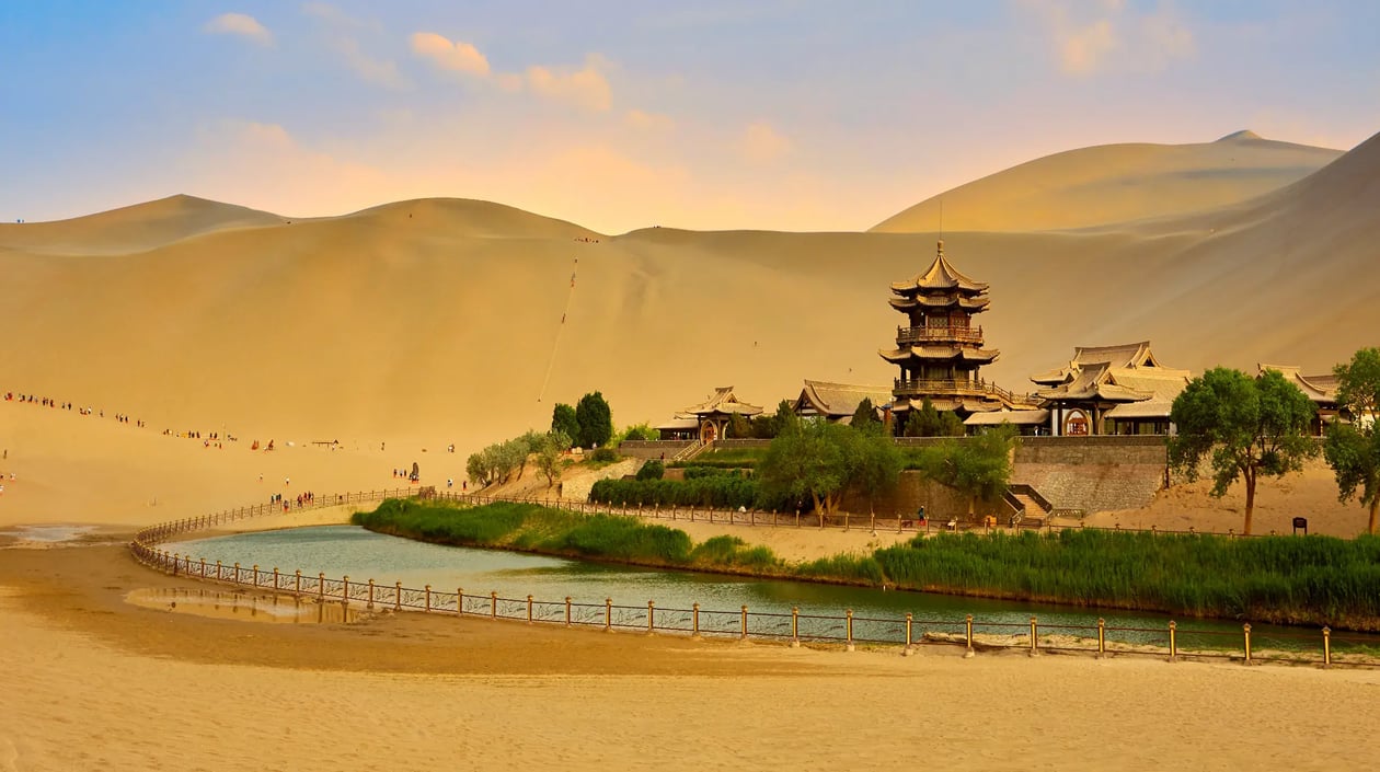 Dunhuang Crescent Lake