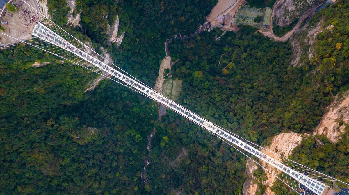 Glazen brug van Zhangjiajie (1)