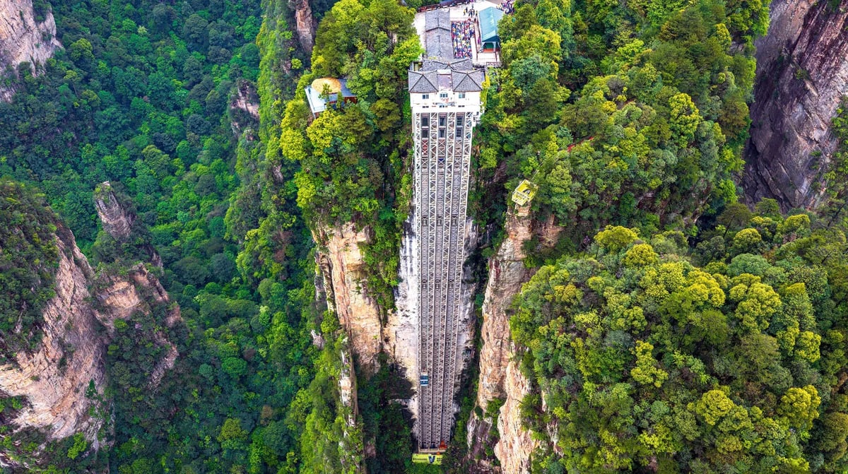 Lift Zhangjiajie