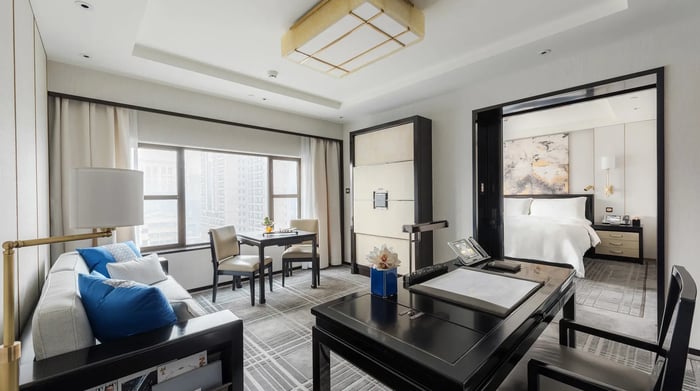 The Peninsula Beijing - Premier Suite - Living Room