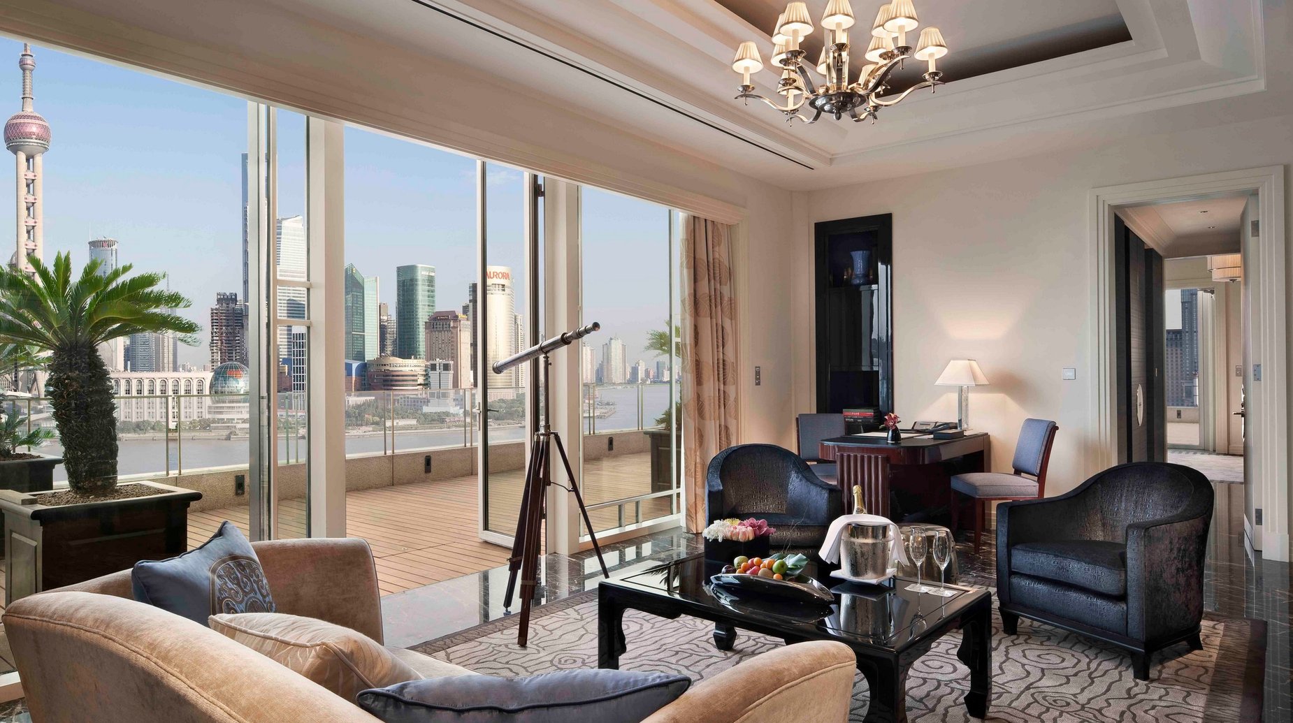 The Peninsula Shanghai - Astor Suite Living