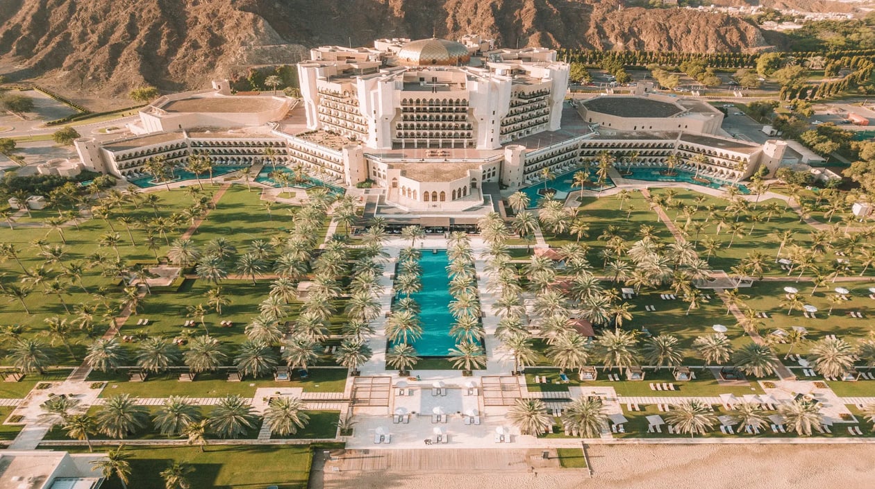 Al Bustan Palace - Aerial View from top centre (2)