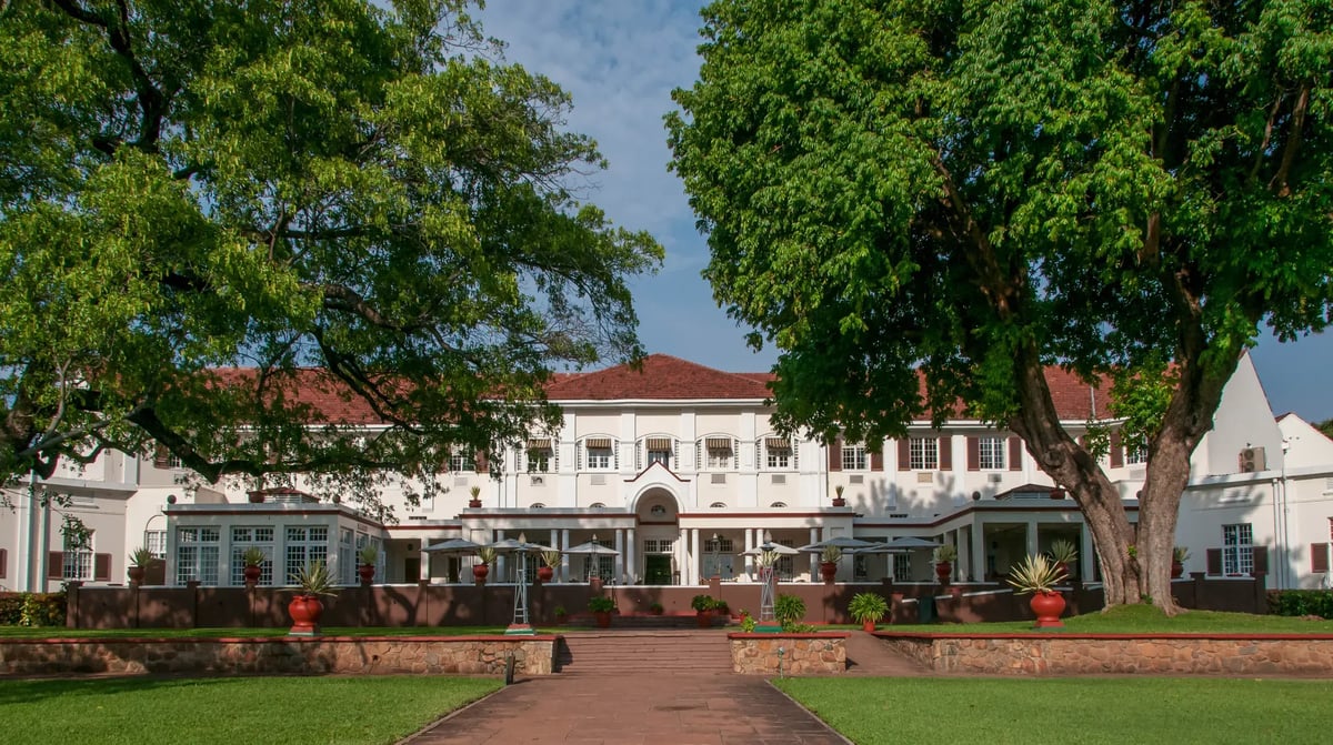 Victoria Falls Hotel Falls-Facing 01