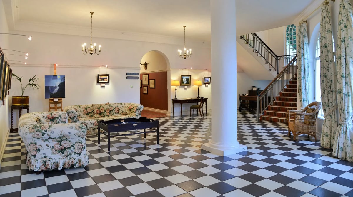 Victoria Falls Hotel Palm Lounge