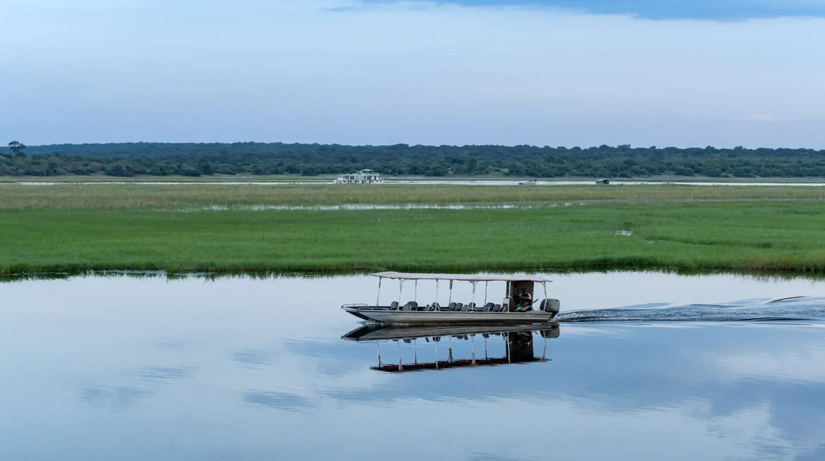 Zambezi Queen excursion