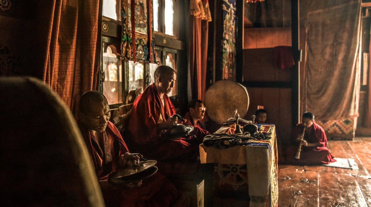 Nangkha_Lhakhang_Monks_Chanking-Blessing_Cermony - Bhutan