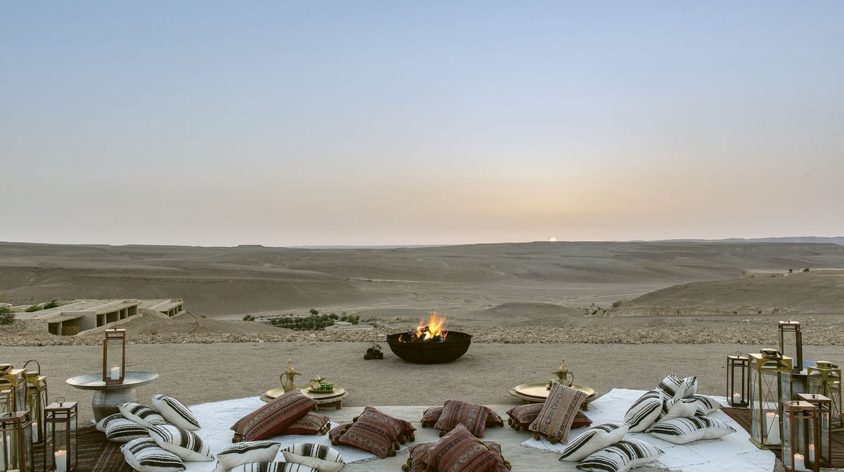 Six Senses Shaharut - Terrace with fire