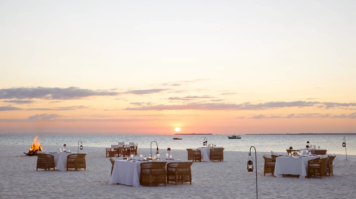 LABA LABA Fanjove Island beach dinner sunset
