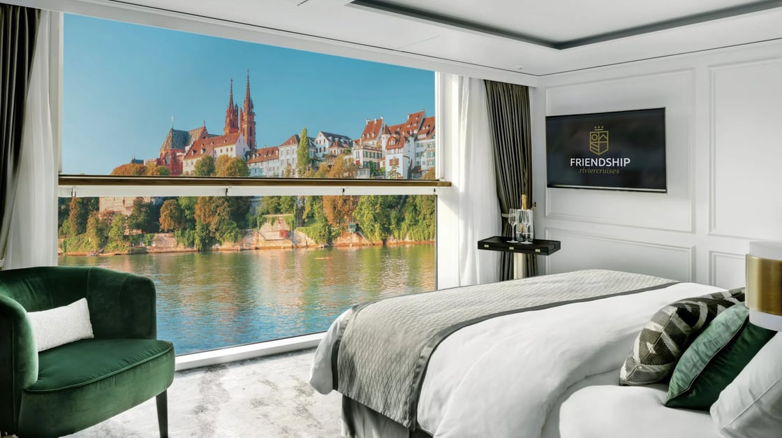 Advance_Large-stateroom