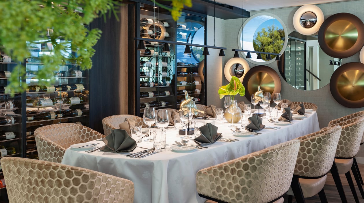 Amadeus Cara Restaurant (2)
