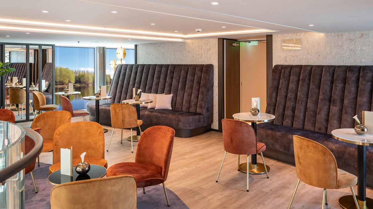 Amadeus Cara café Vienna