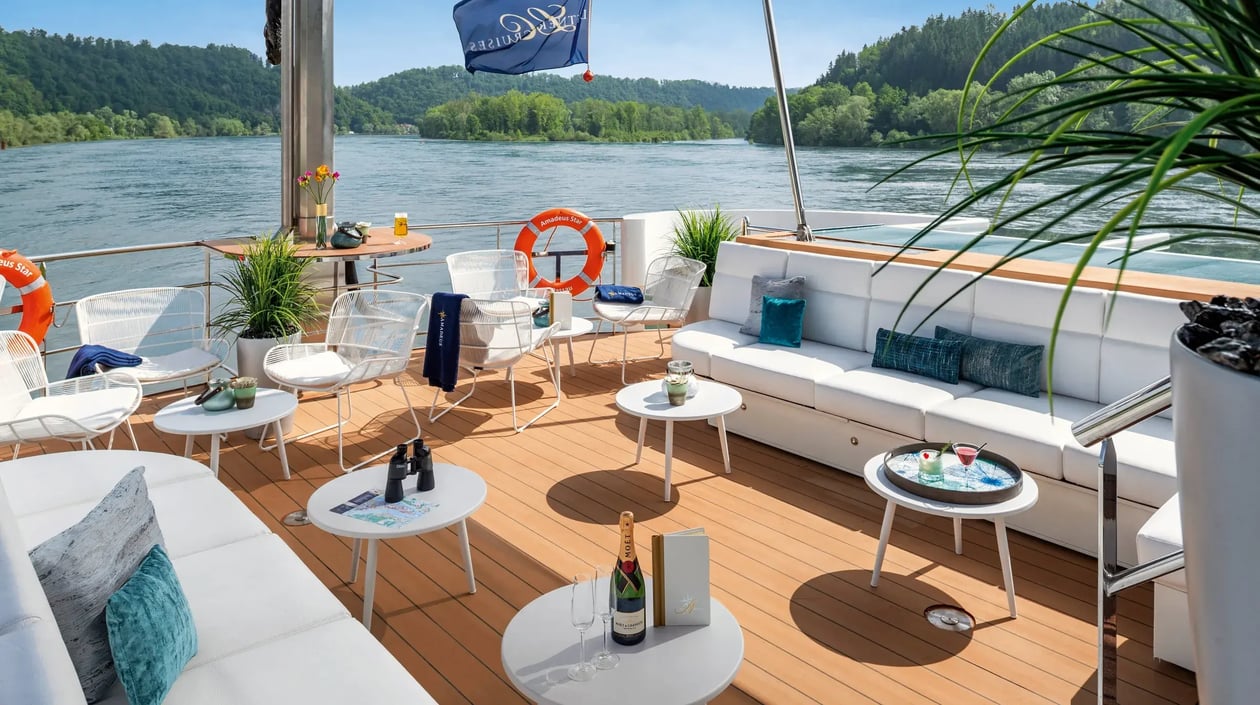 Lueftner_Cruises_AMADEUS_Star_River_Terrace_02