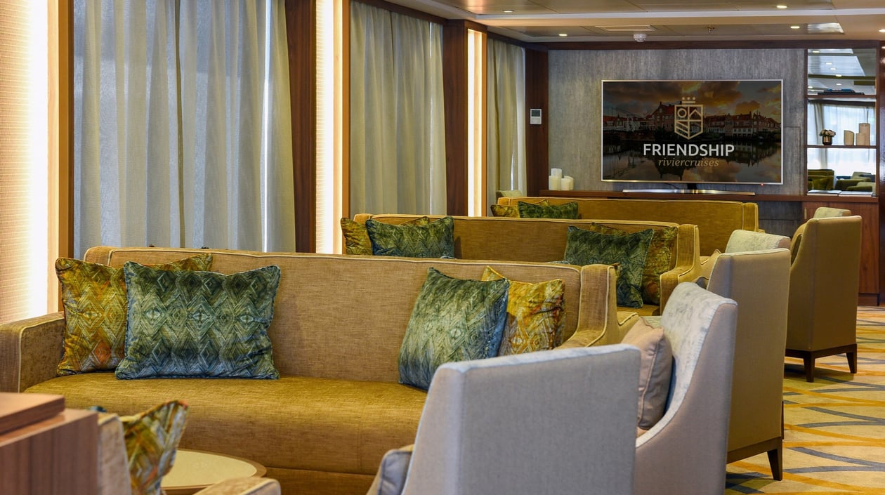 SEN_Lounge_04