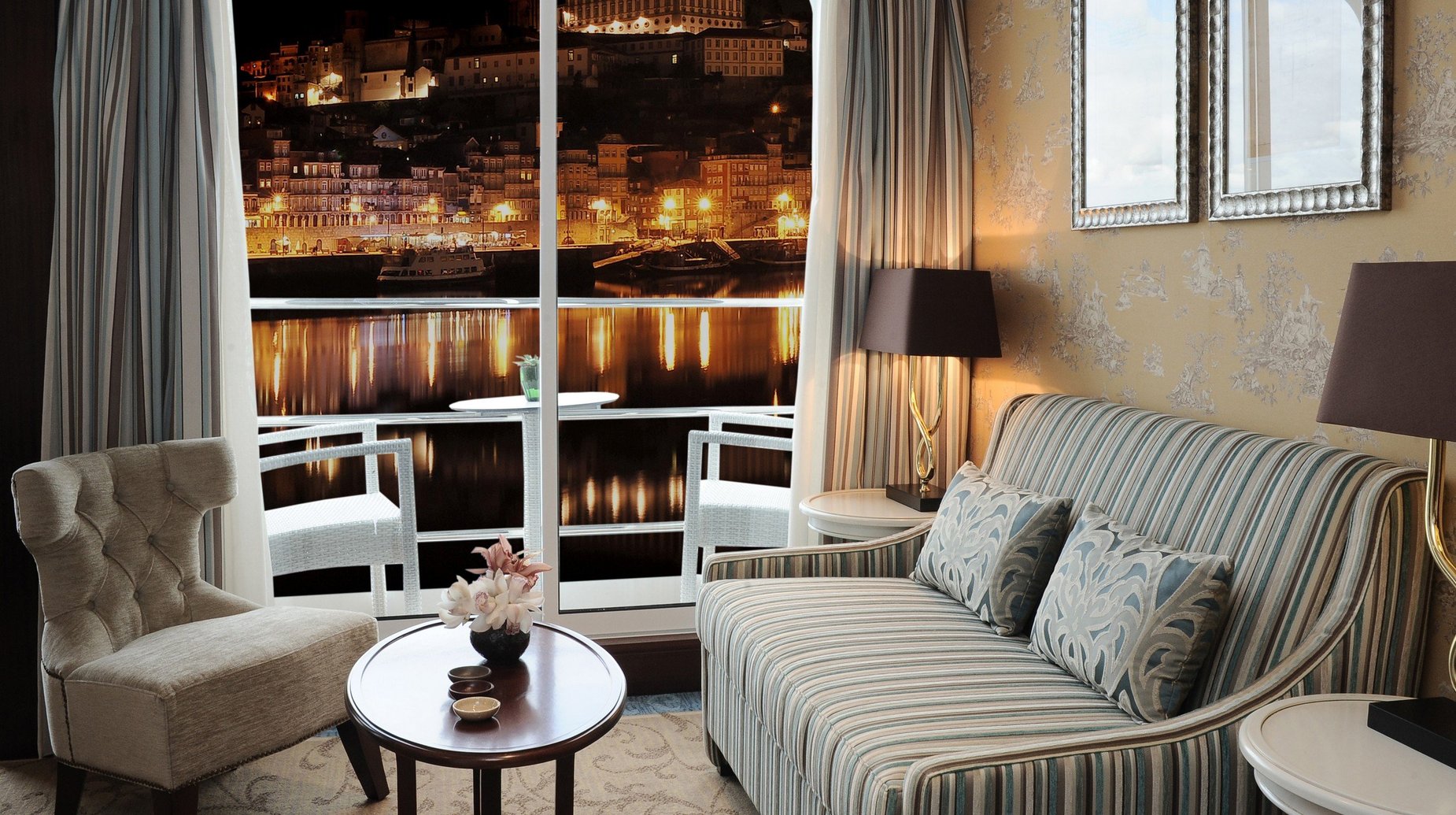 Queen Isabel_19 Suite