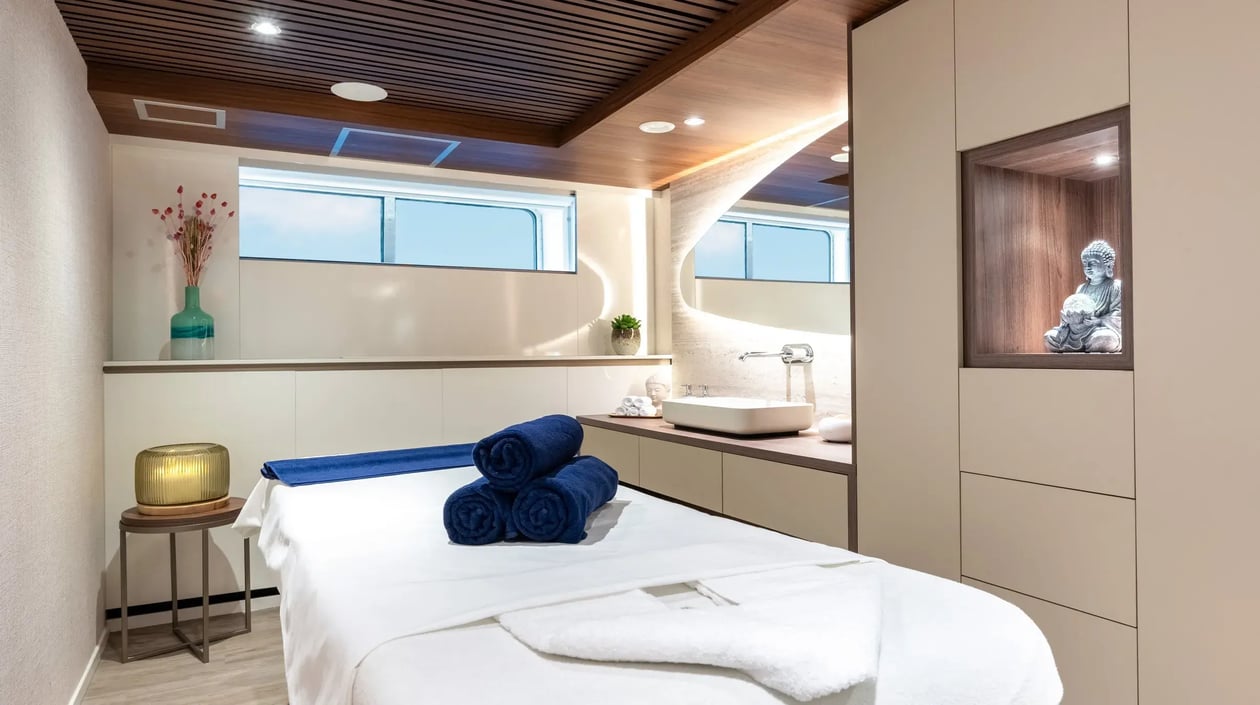NIEUW AMADEUS Aurea_ Massage Room_Massage Room of the AMADEUS Aurea_Lueftner Cruises_Amadeus_Moving Pictures