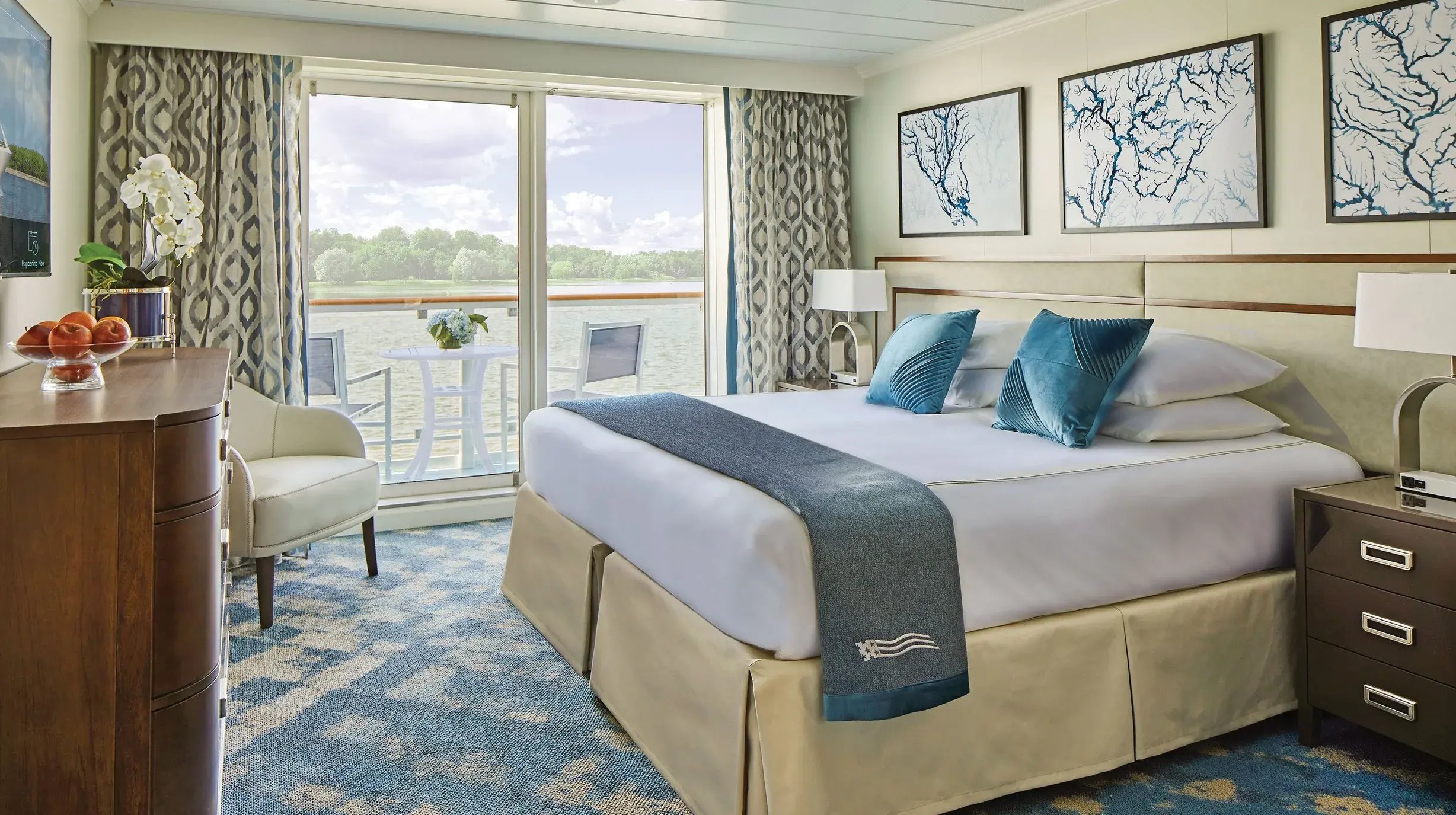 American-Serenade_AAC_Deluxe Balcony