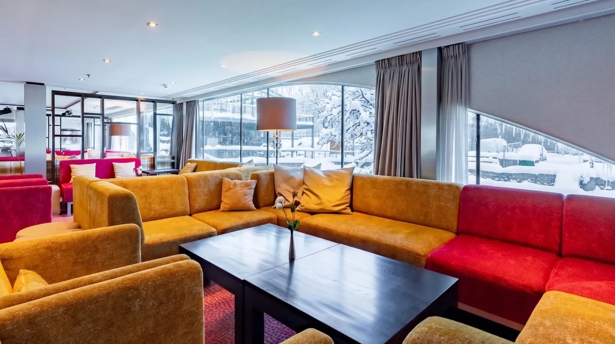 Monarch Countess - Lounge winter