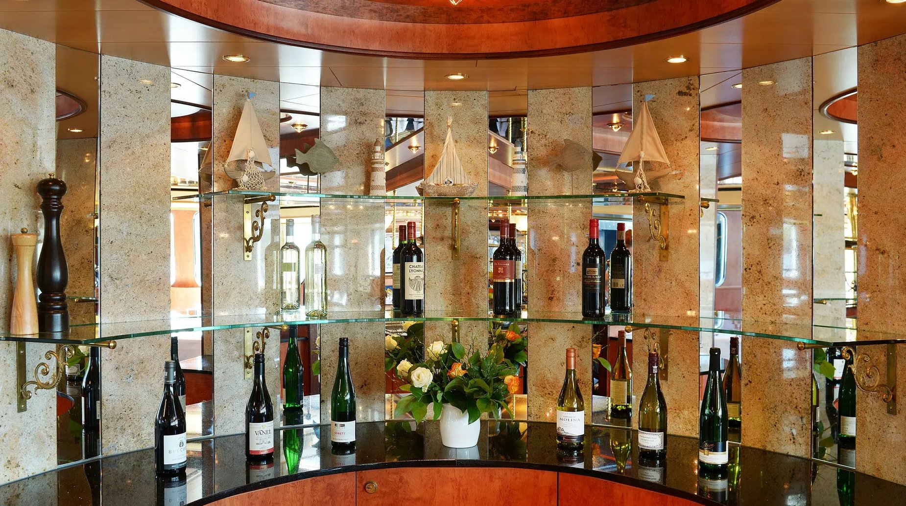 Riviercruiseschip Saxonia (5)