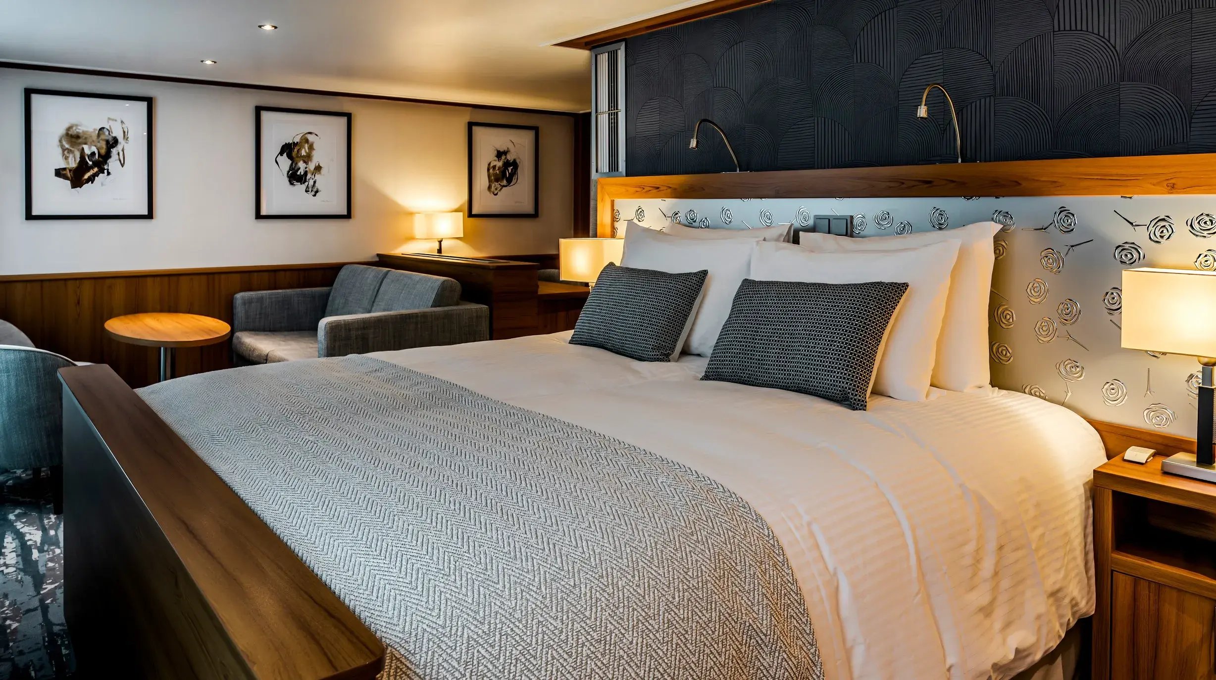Swiss Pearl Owners suite - Mastersuite 309 Diamond Deck