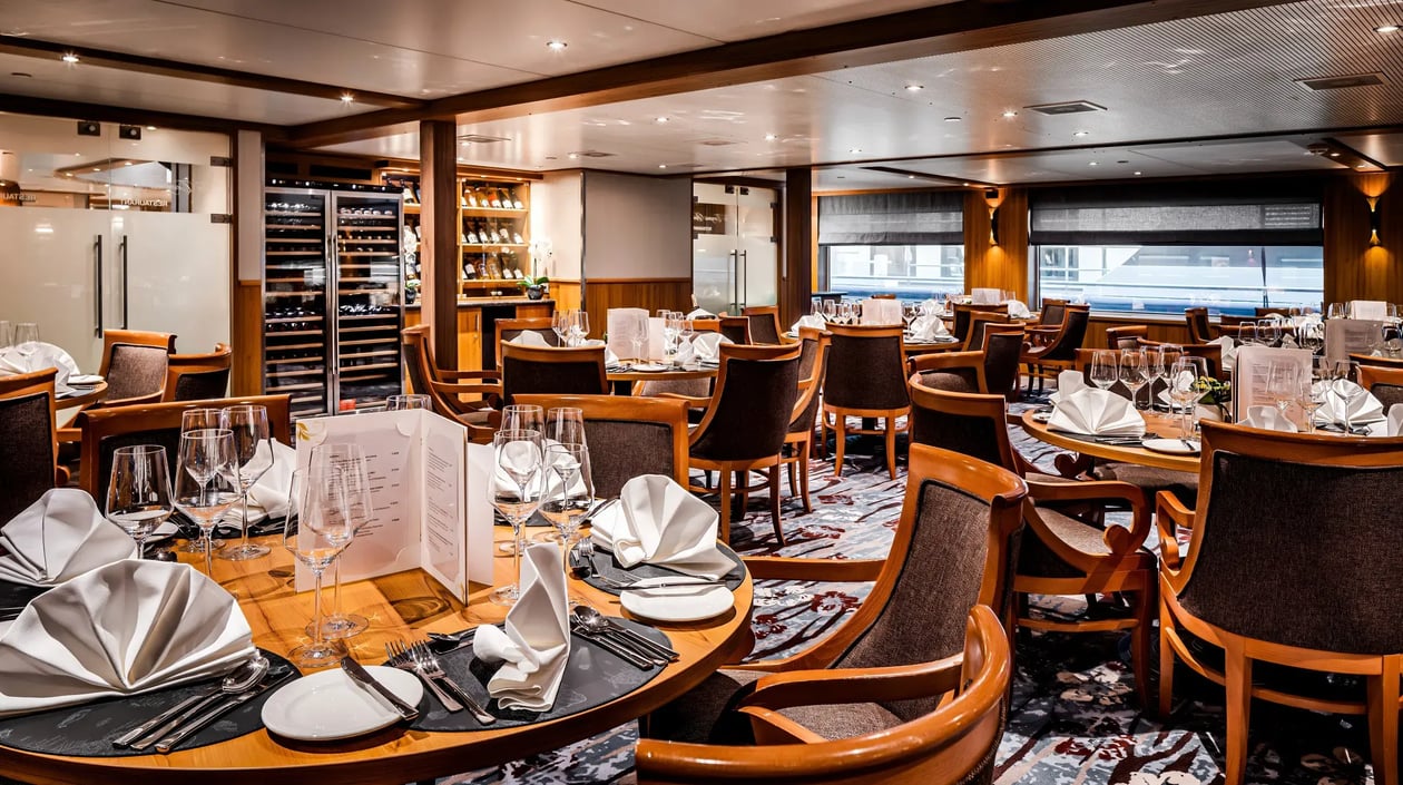 Swiss Pearl Restaurant (1)