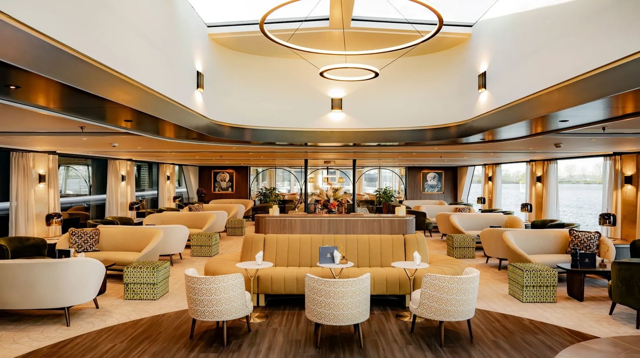 The Nobleman - Panoramalounge (1)