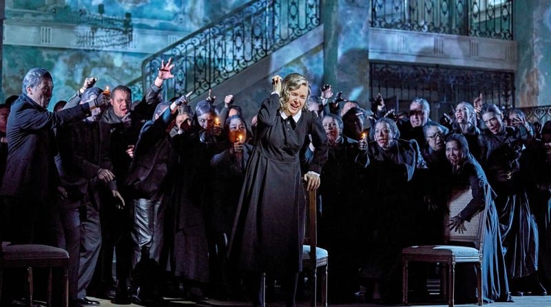 Il trovatore Staatsoper Hamburg c_Brinkhoff-Moegenburg 1