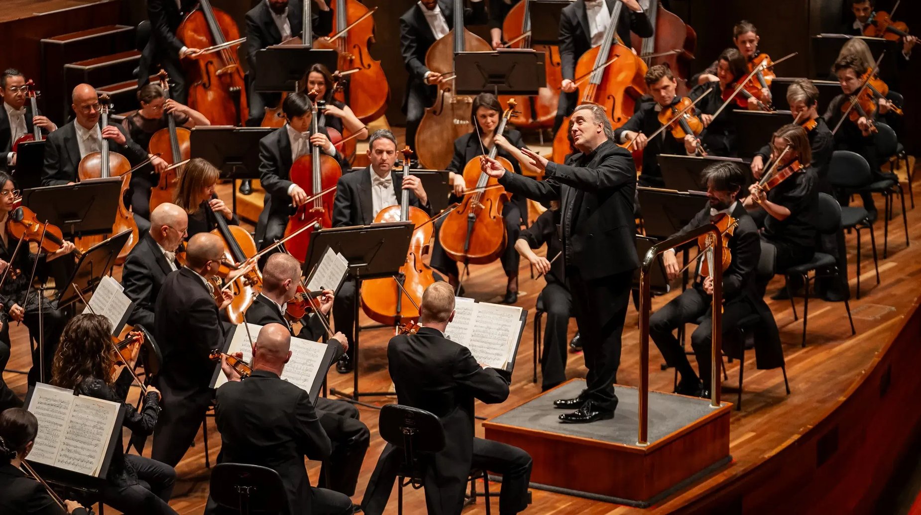 Melbourne Symphony Orchestra 2 c Samantha Meuleman