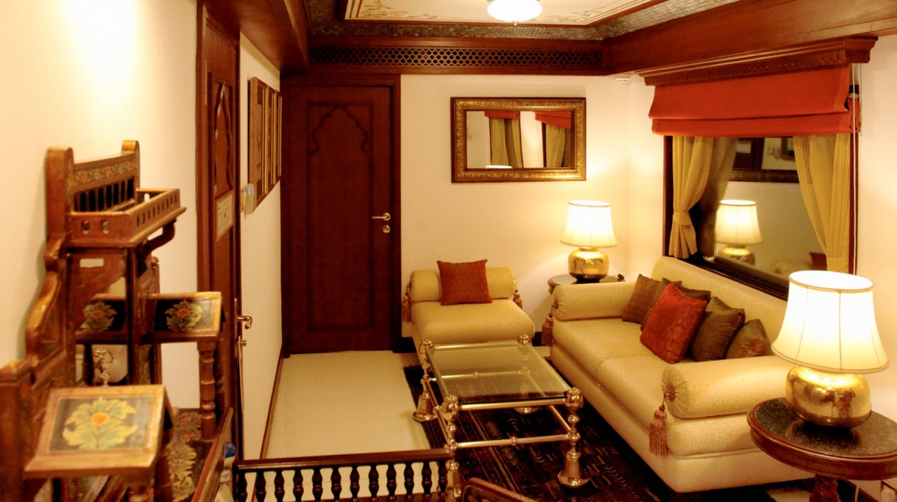 mahajaras express presidential suite (1)