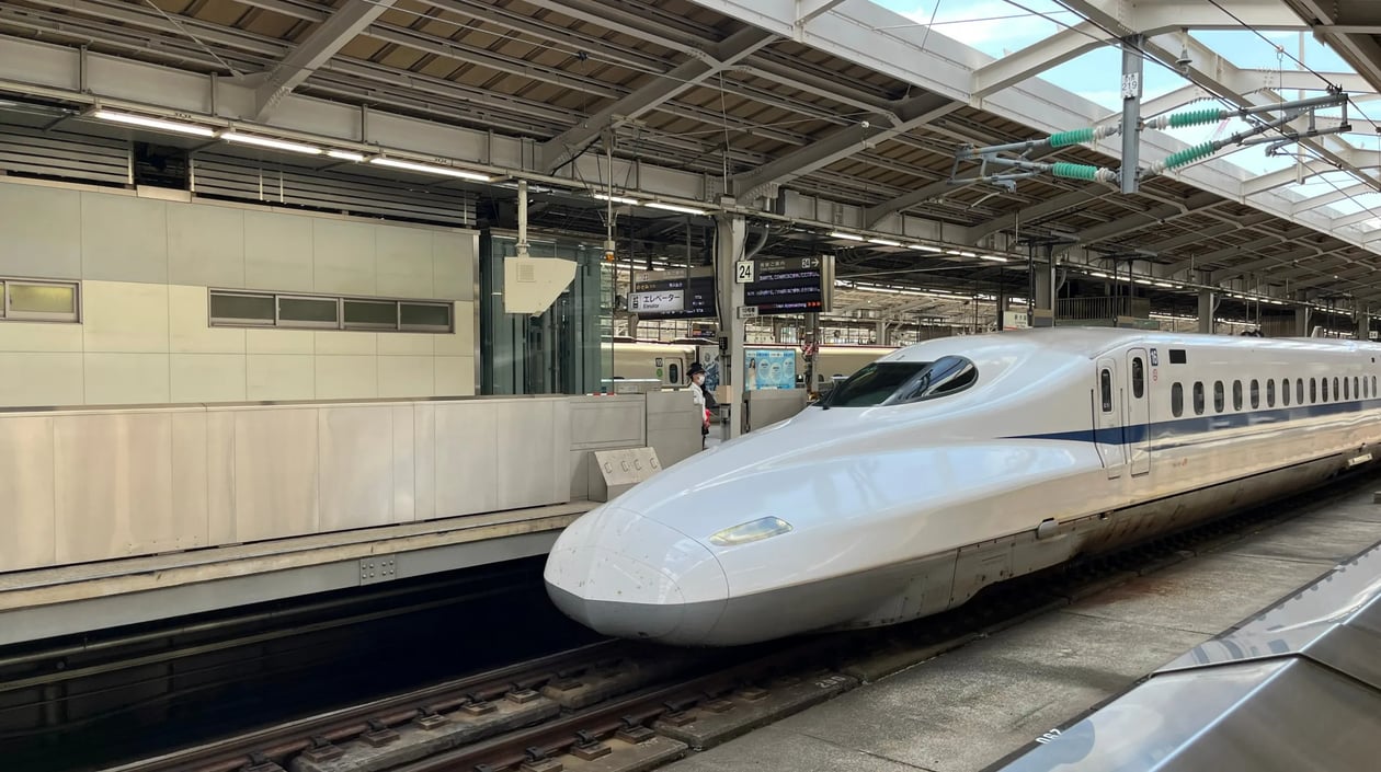 Japan - Shinkansen Japan Rail (4)