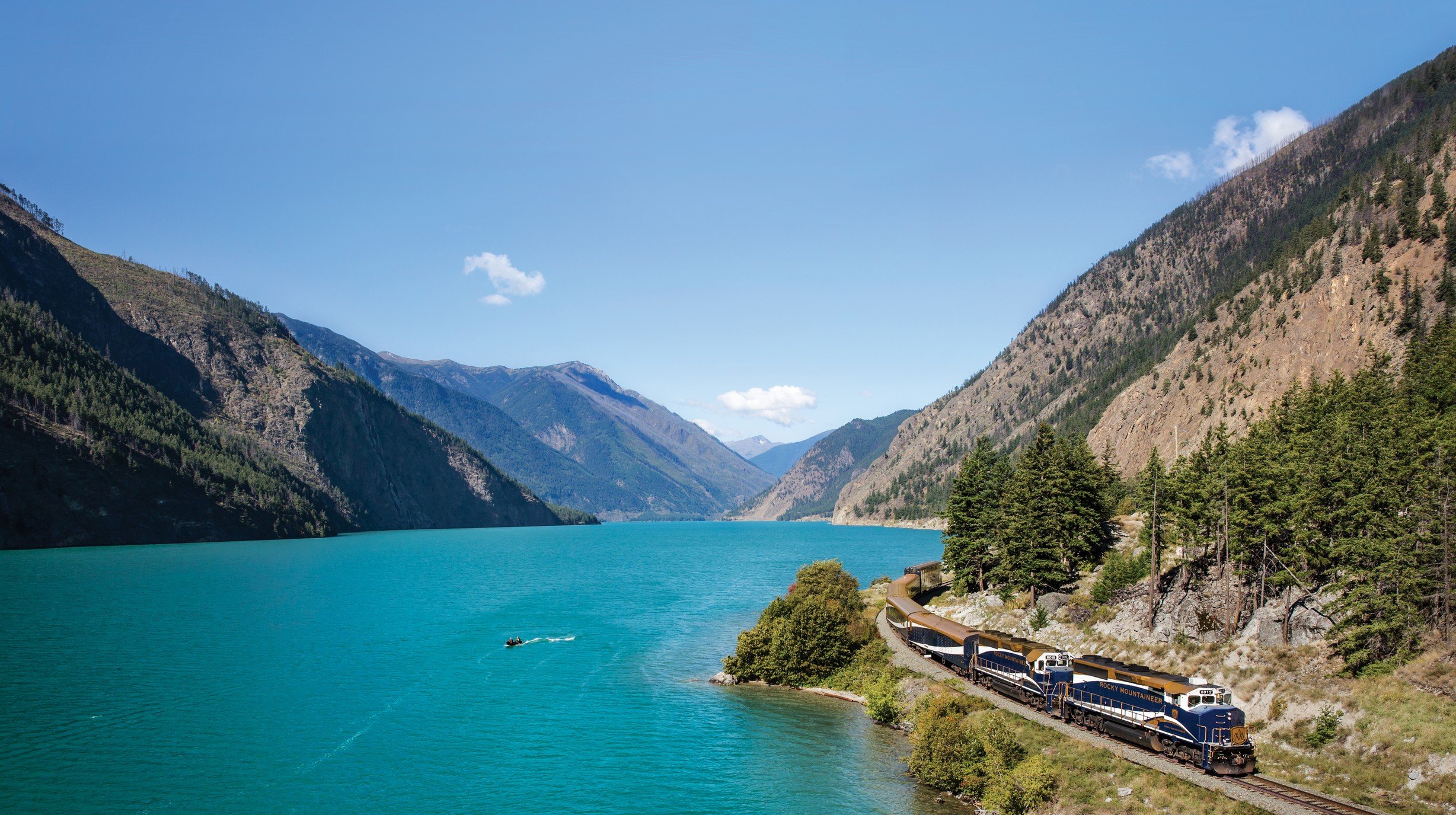 Rocky Mountaineer _Seton_lake