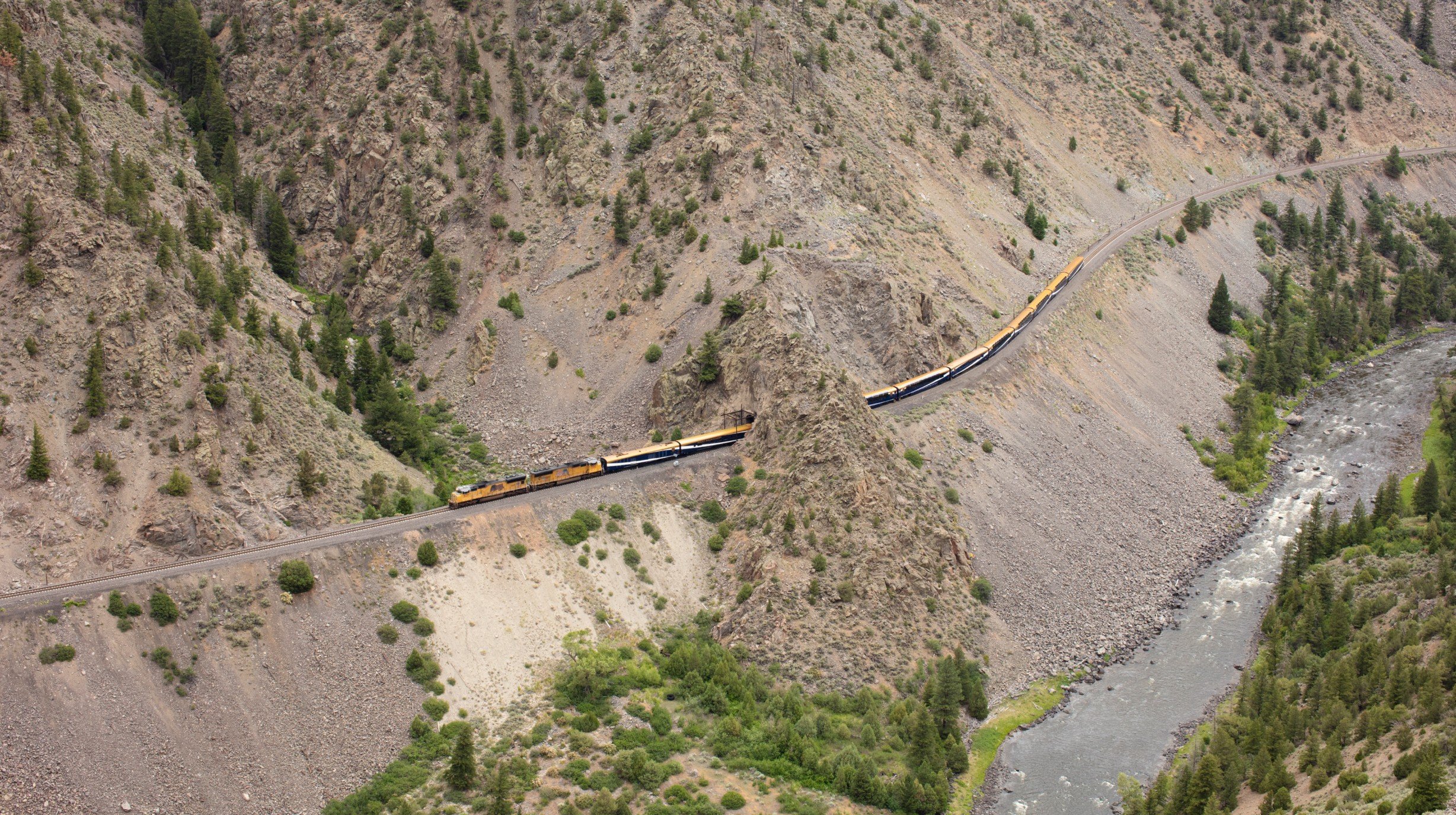 Rocky Mountaineer USA - Rockies to the Red Rocks (1)