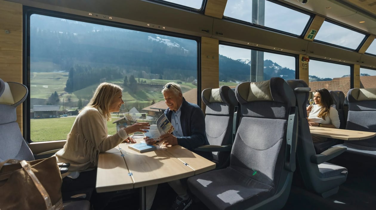 Golden Pass Panorama Express 
