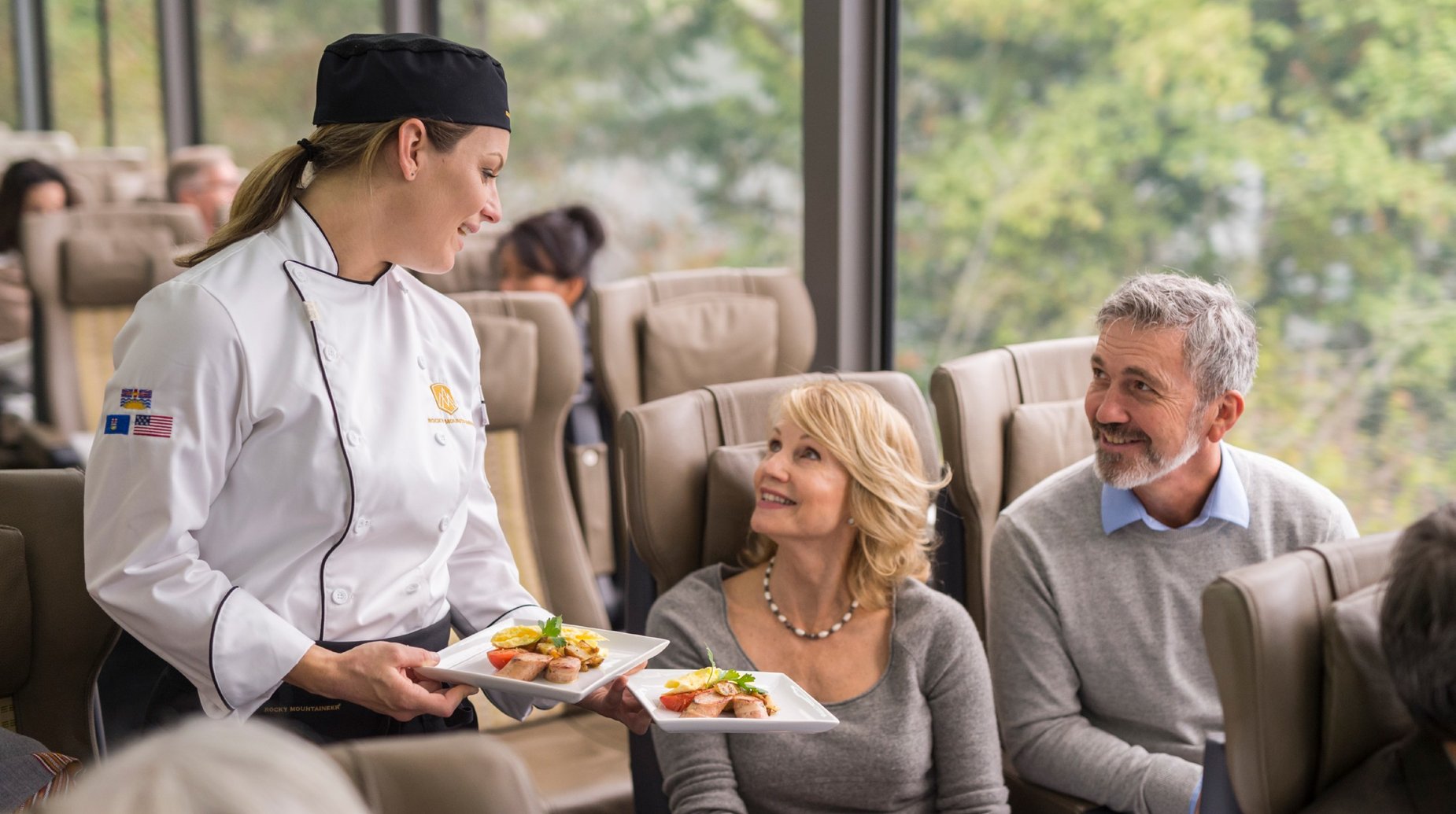 Rocky Mountaineer SilverLeaf Service (1)