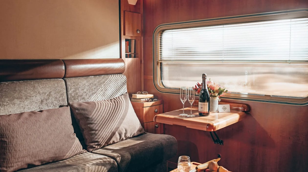 JBRE-Accommodation-Platinum-Service-Cabin-65-scaled (1)