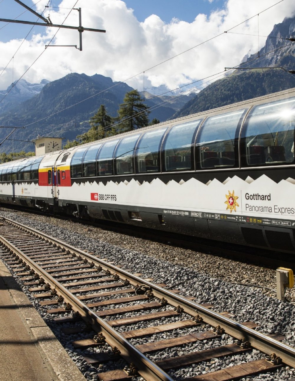 Gotthard Panorama Express