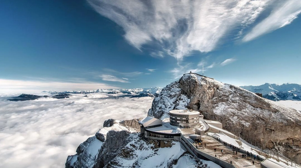 Pilatus_Hotel Bellevue Winter_ PhilLuk-377