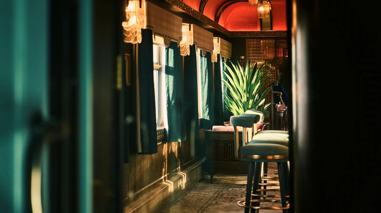LOUNGE CAR 2