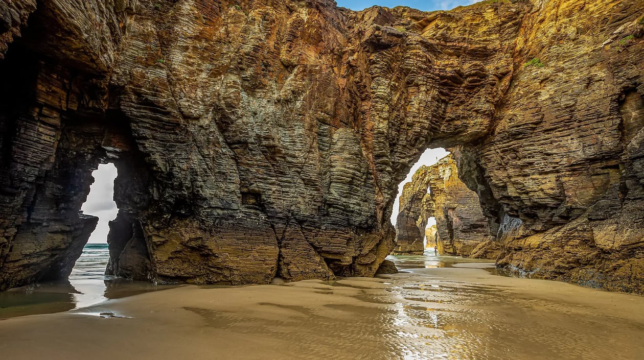 Ribadeo, strand van kathedralen - Spanje