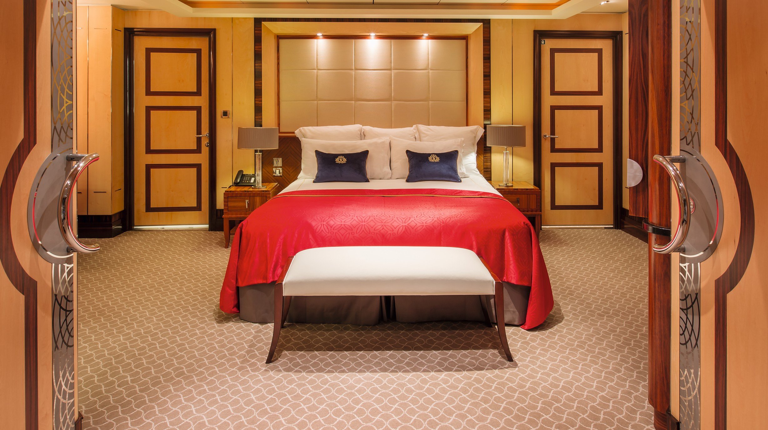 Cunard - Queen Mary 2 - Queens Grill Suite