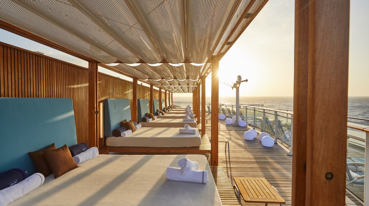 Europa 2 Daybeds