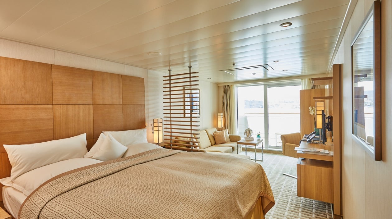 Europa 2 Veranda Suite-1