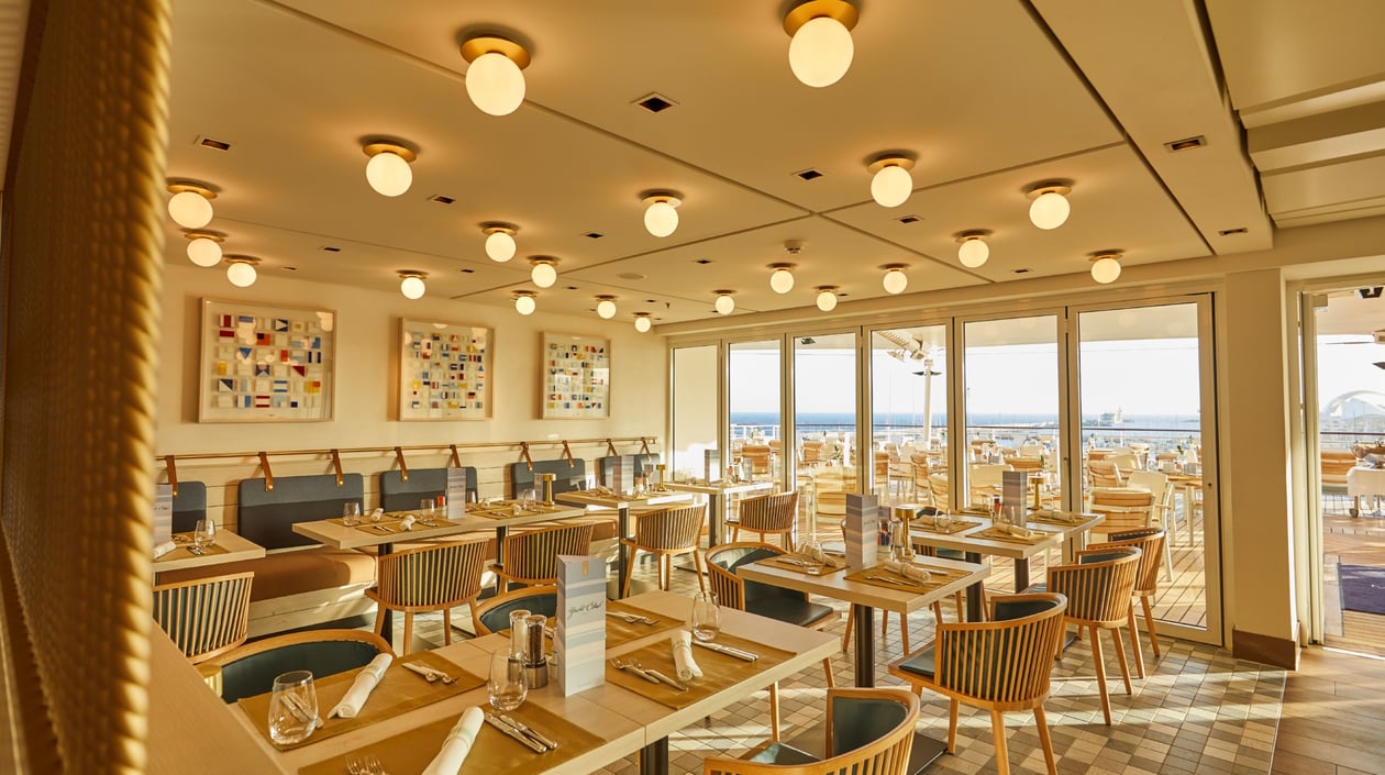 Europa 2 Yacht Club Restaurant-1