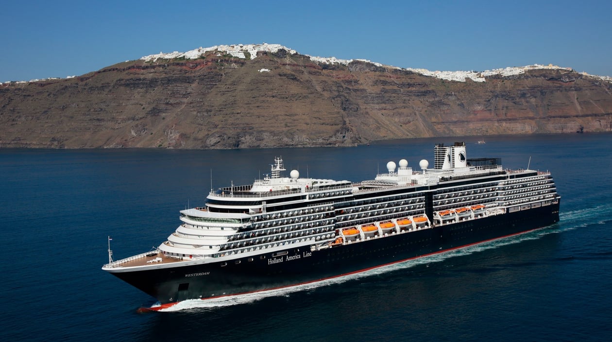 HAL_WEDM17_AerialSantorini_MV17015R-1