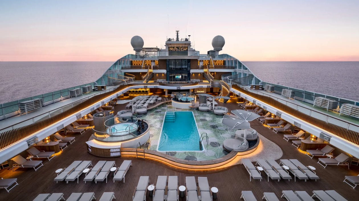 Oceania Cruises - Vista - Pooldek (2)