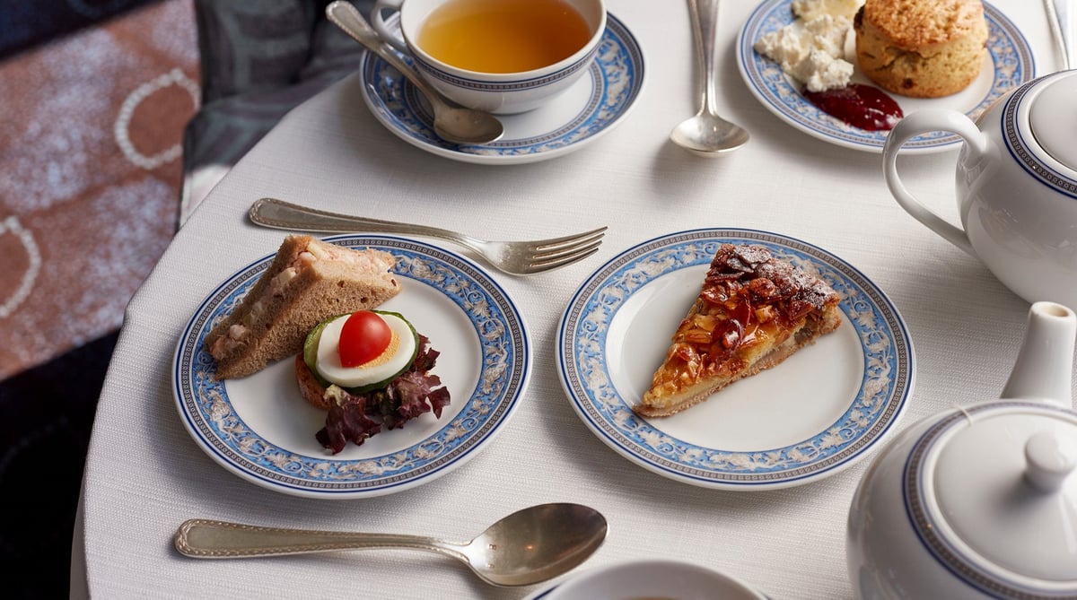 R-Class horizons tea