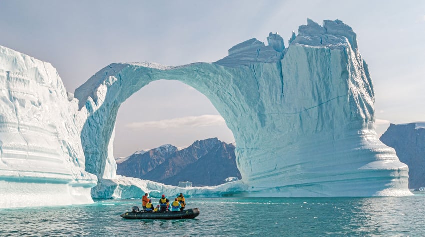 Scenic_Greenland_Zodiac
