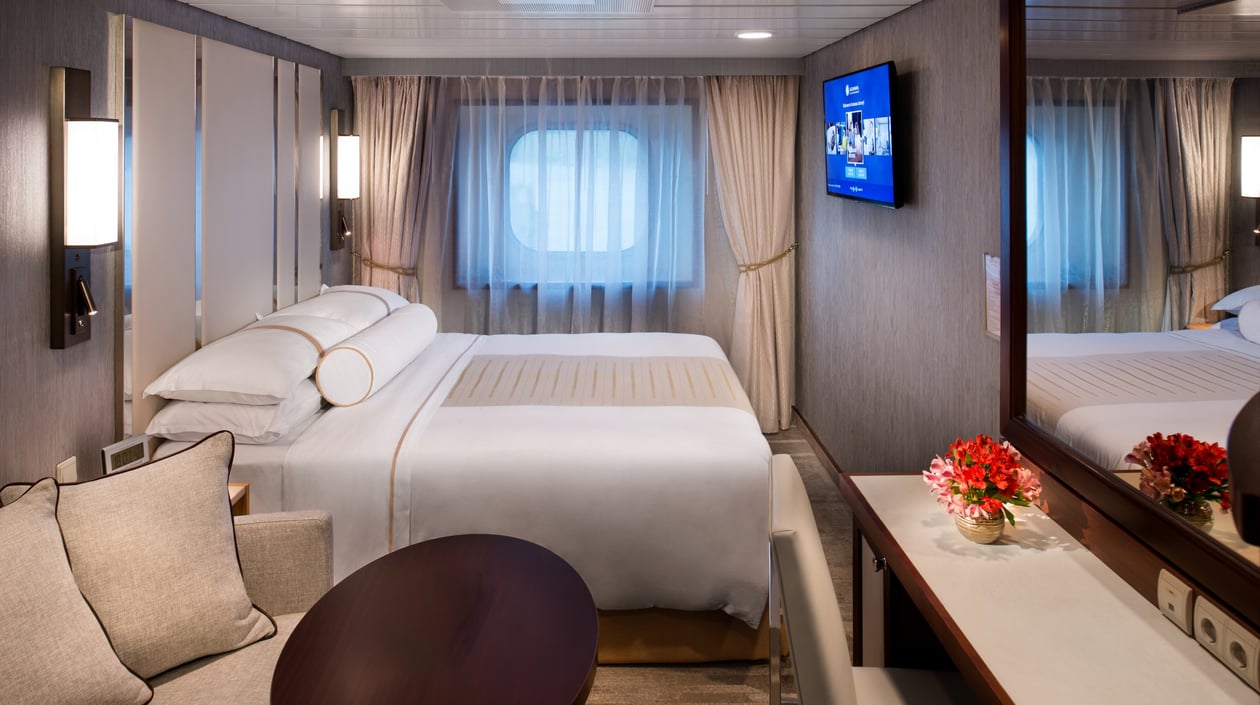 AZA_club_oceanview_stateroom_NoFruit