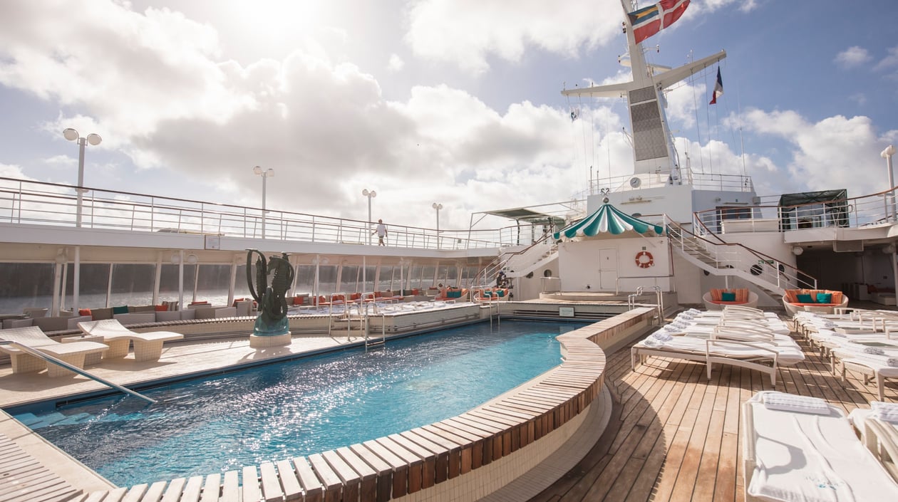 Cruise Crystal Symphony