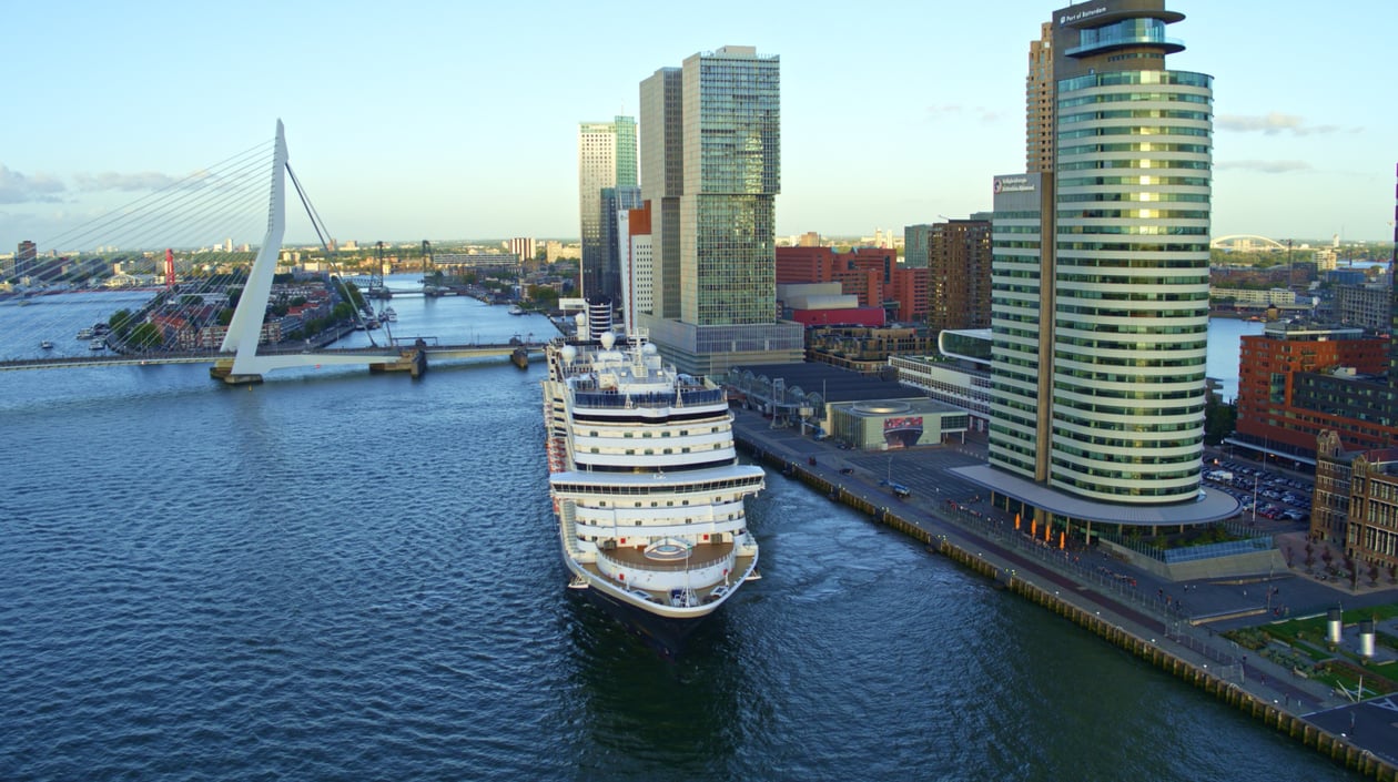 Holland America Line - Rotterdam - Vertrek uit Rotterdam (4)